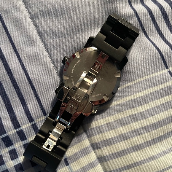 Movado Bold Watch - Picture 2 of 4